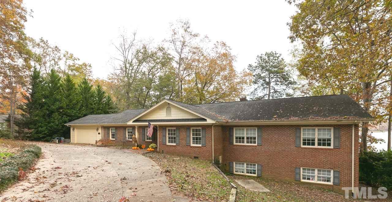 256 Lakeview Drive - Photo 1