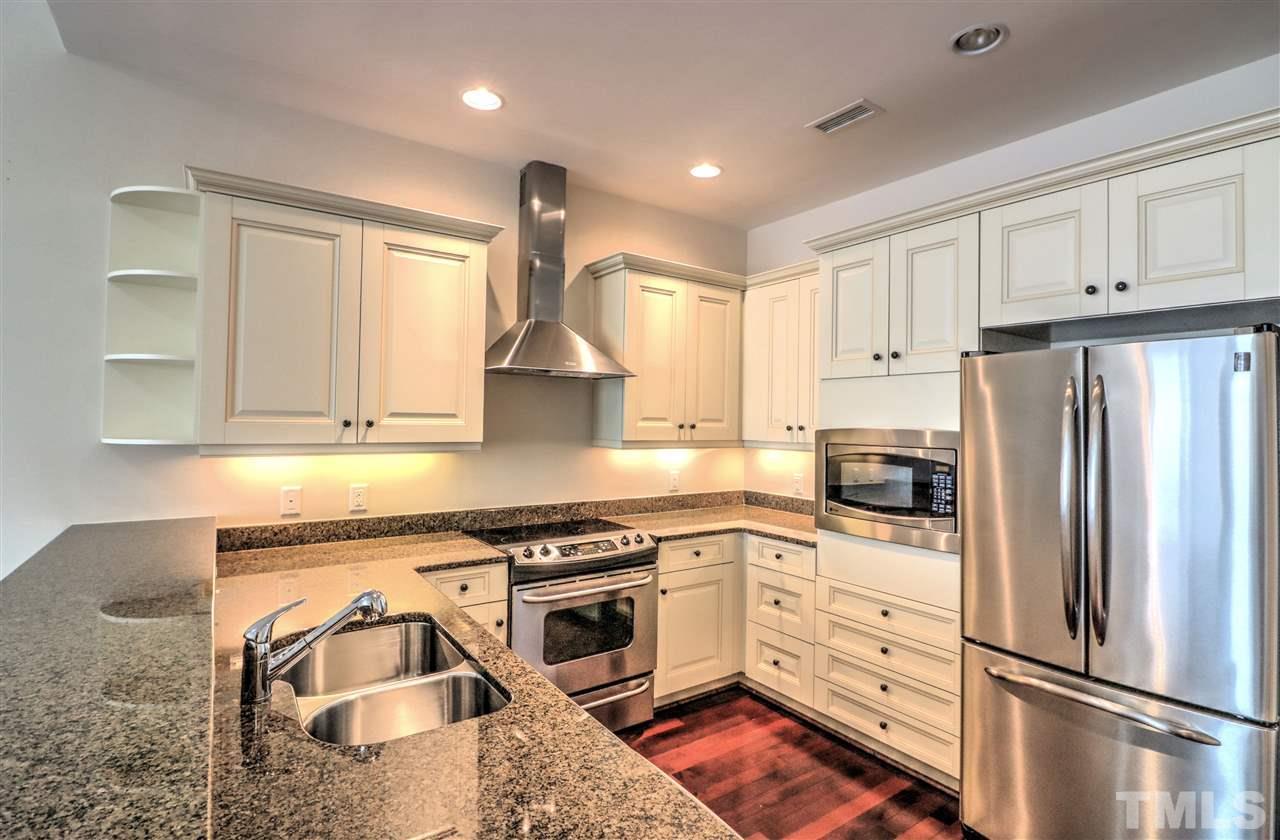 400 North Street - Photo 1
