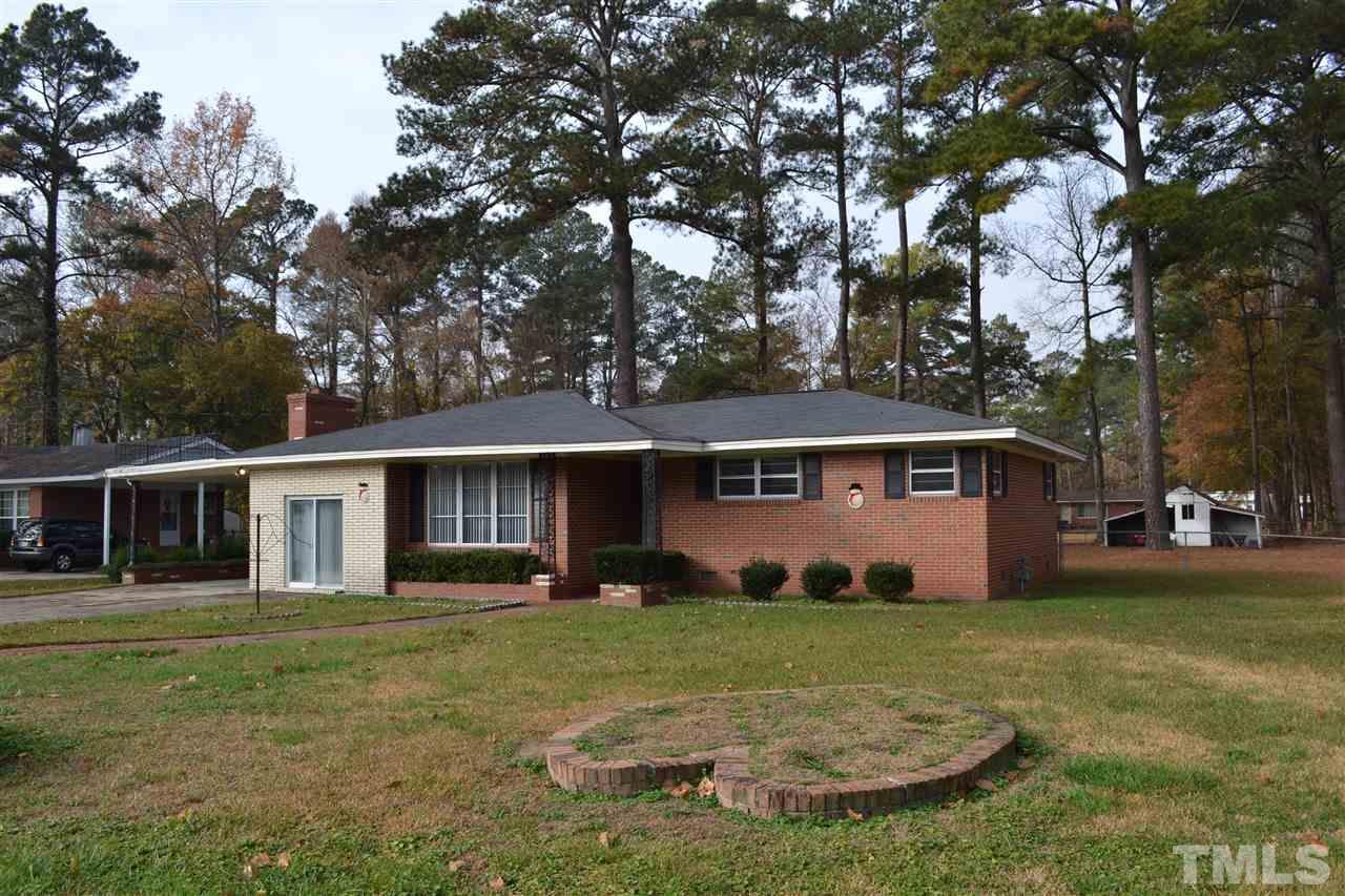 407 Oak Street - Photo 1
