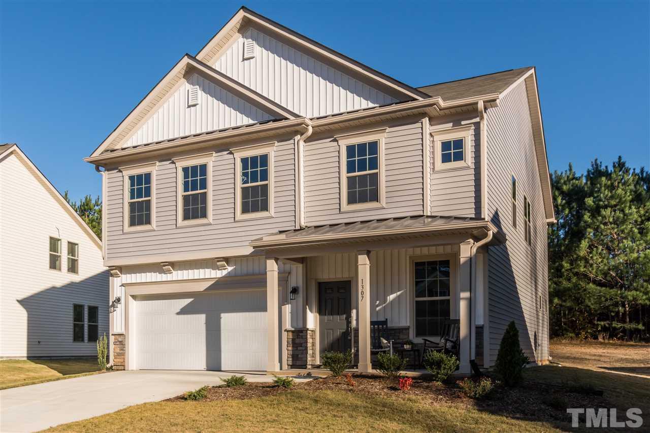 172 Lynn Drive - Photo 1