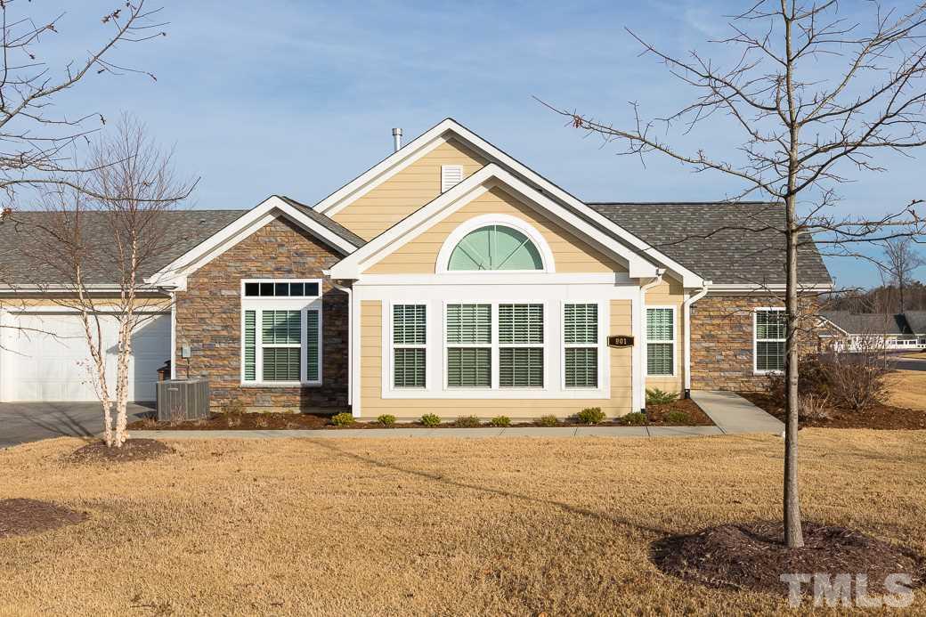 901 Blue Bird Lane - Photo 1