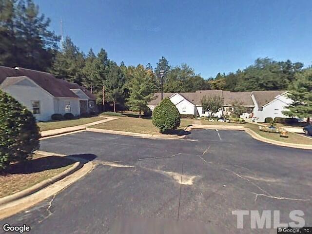 908 Cedar Court - Photo 1