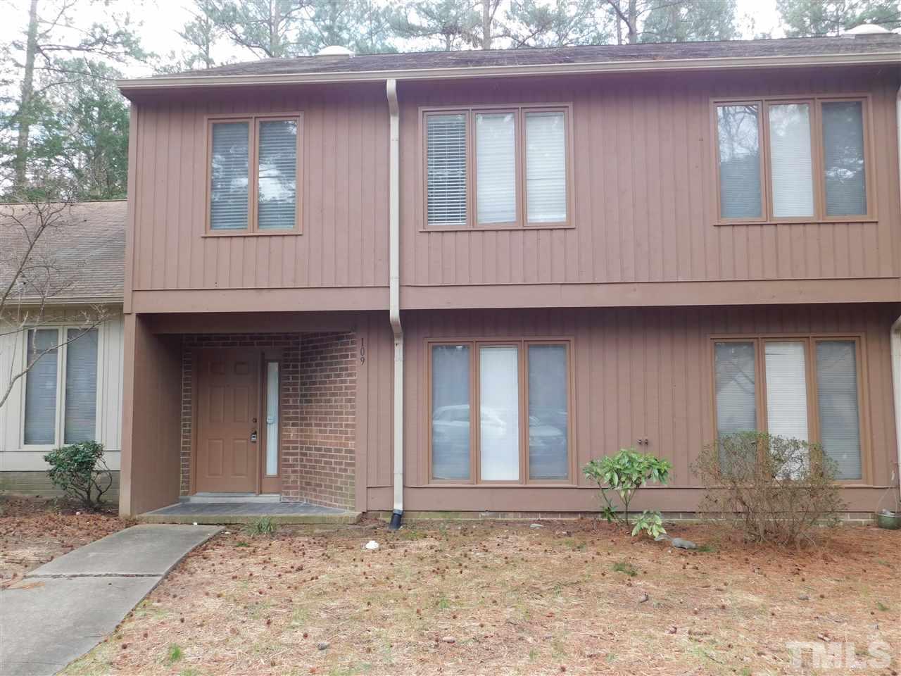 109 Greenmeadow Lane - Photo 1