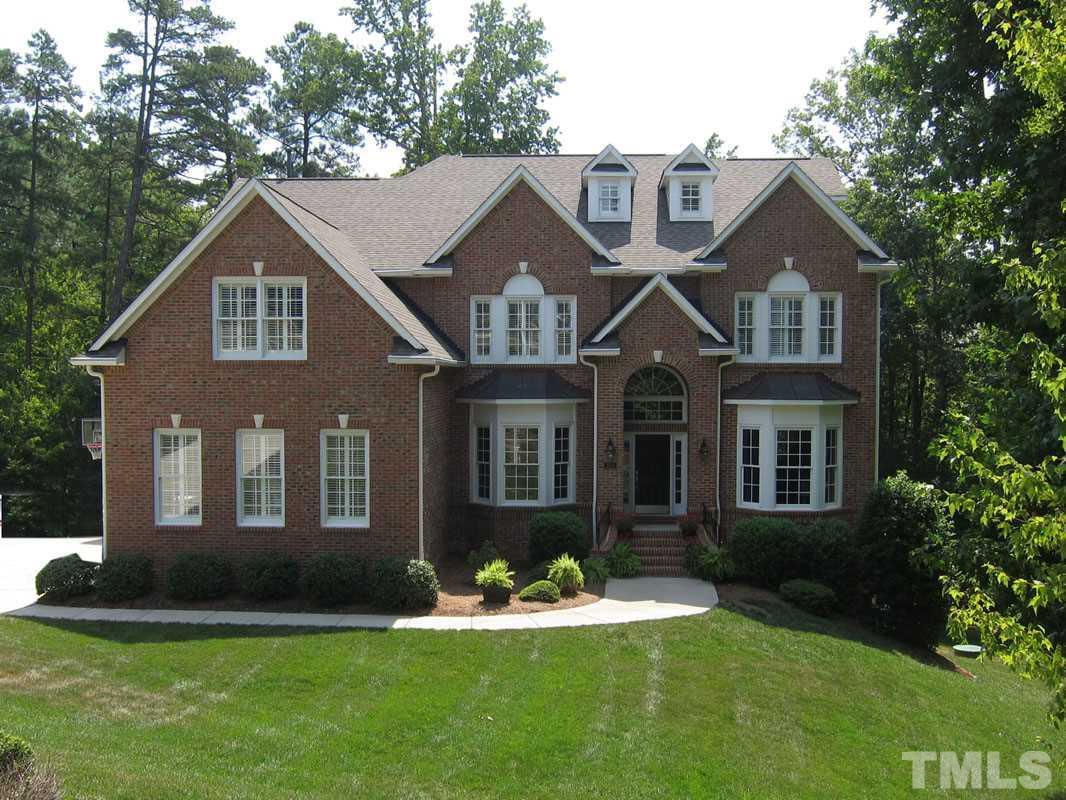 104 Randolph Court - Photo 1