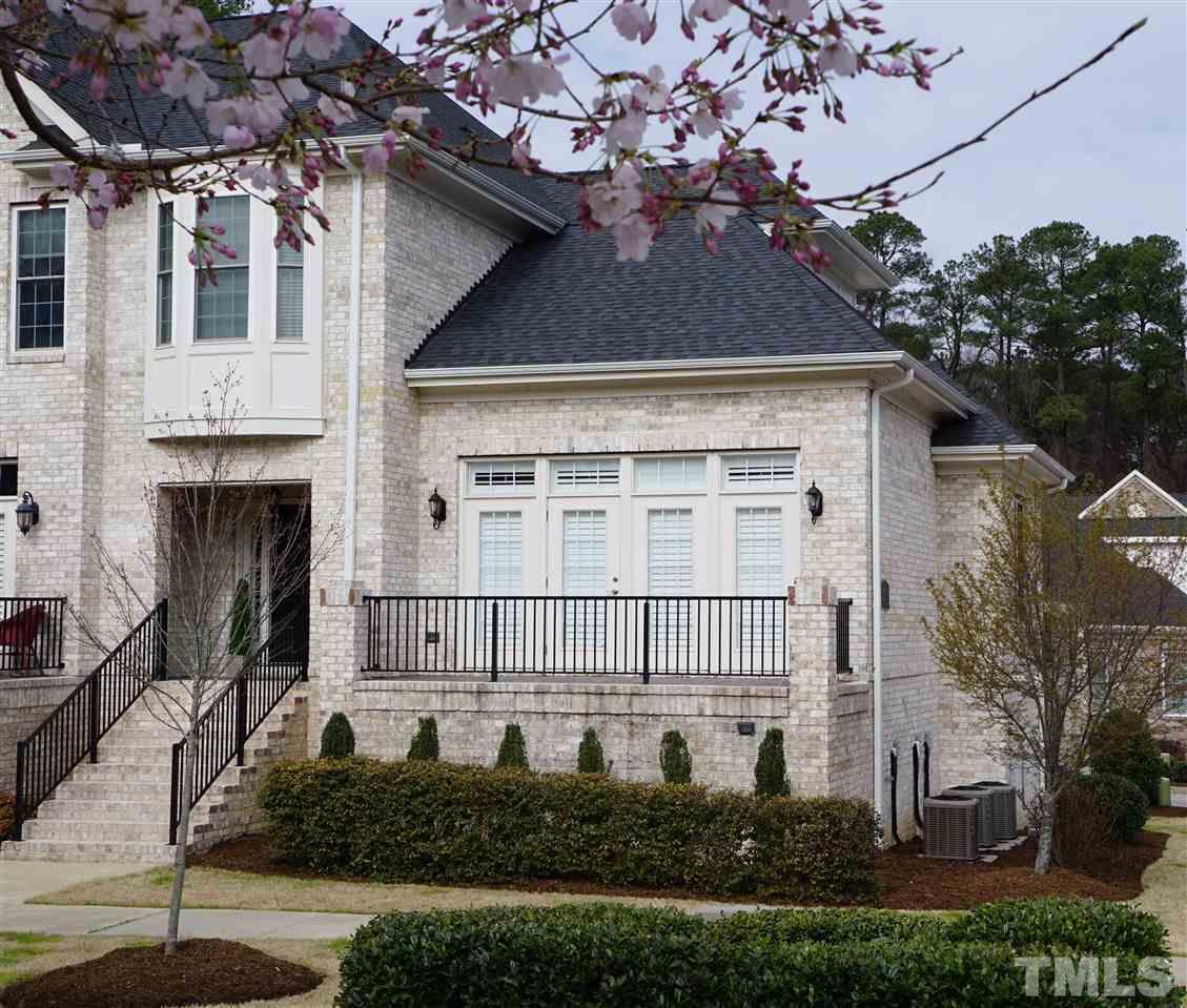710 Derby Court - Photo 1