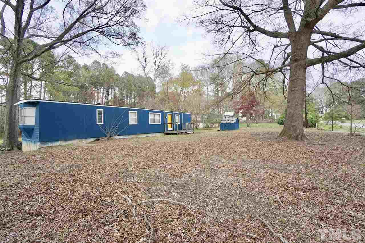 186 Ross Avenue - Photo 1