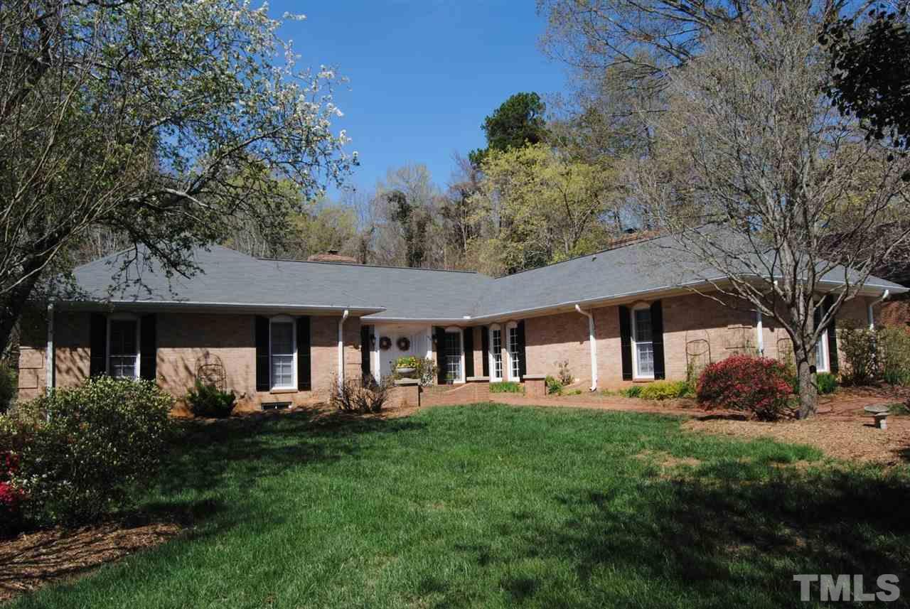 423 Cameron Street - Photo 1
