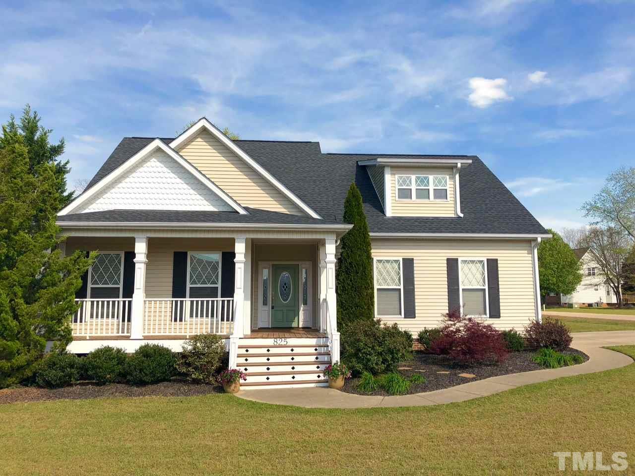 825 Nakina Drive - Photo 1