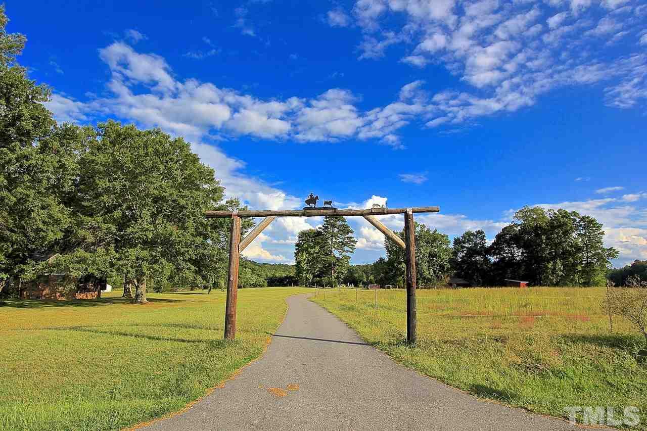 271 Trails End Road - Photo 1