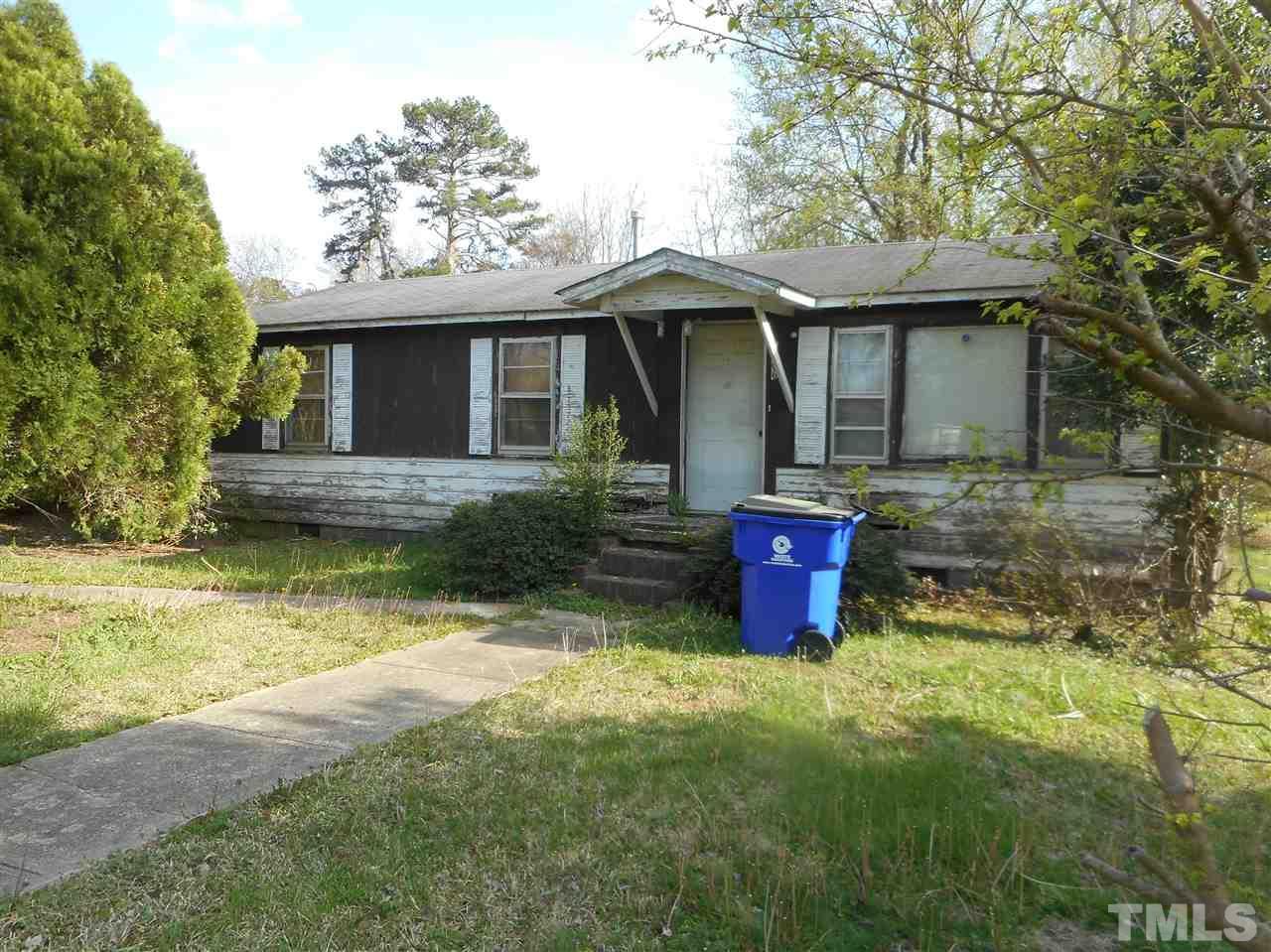 1106 Lee Street - Photo 1