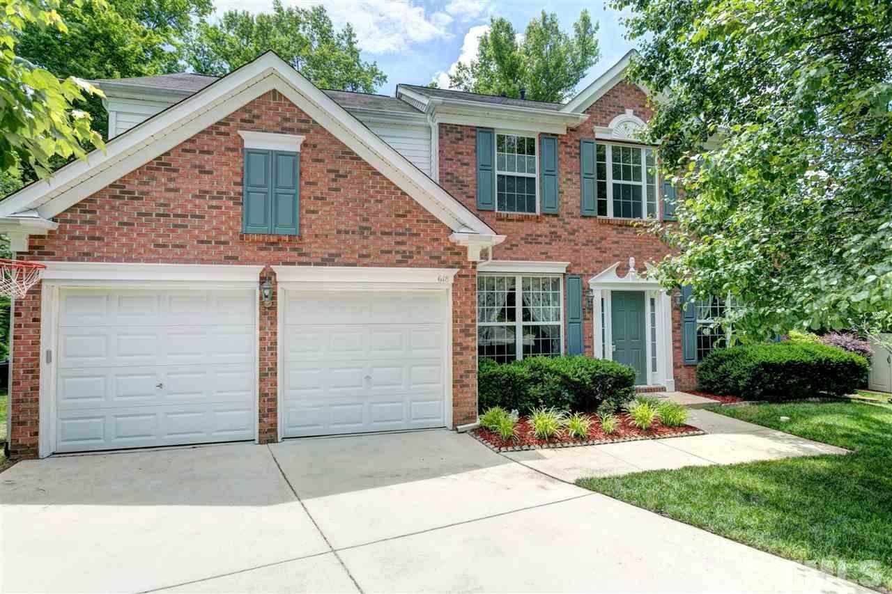 618 Sherwood Forest Place - Photo 1