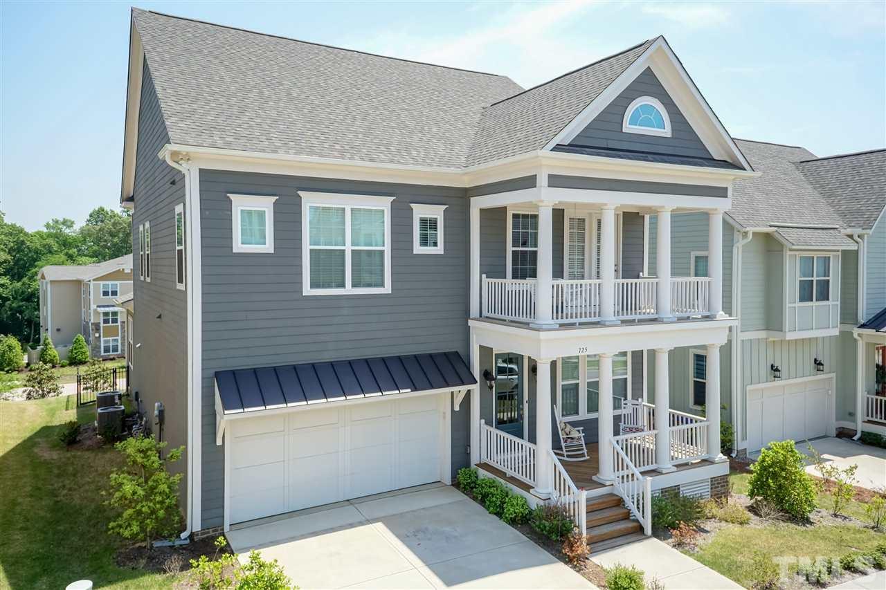 725 Lake Holding Street - Photo 1