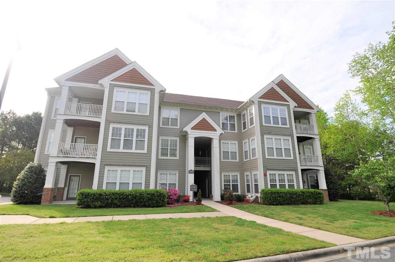 1922 Parkside Village Drive - Photo 1