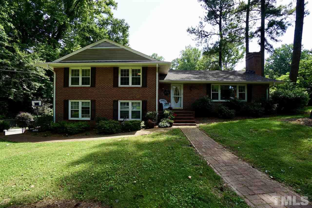 202 Edgewood Drive - Photo 1