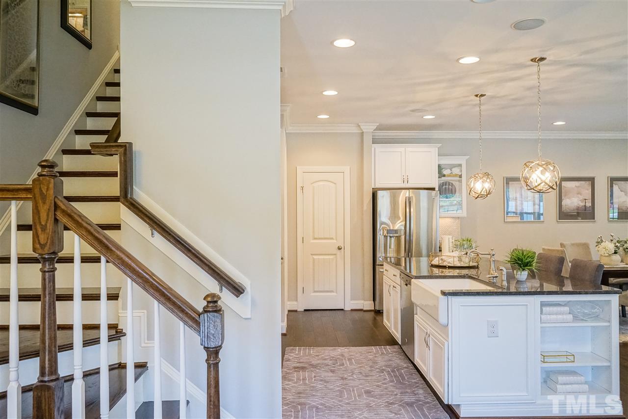 516 Barneswyck Drive - Photo 1