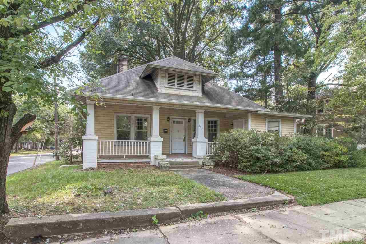 2031 Englewood Avenue - Photo 1