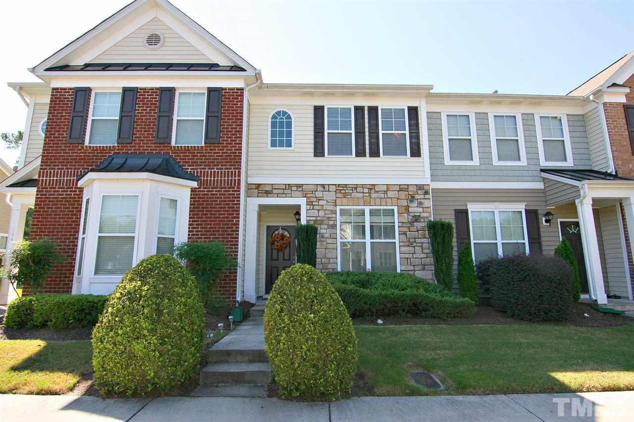 100 Stratford Lakes Drive - Photo 1