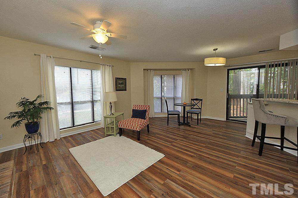 923 New Kent Place - Photo 1
