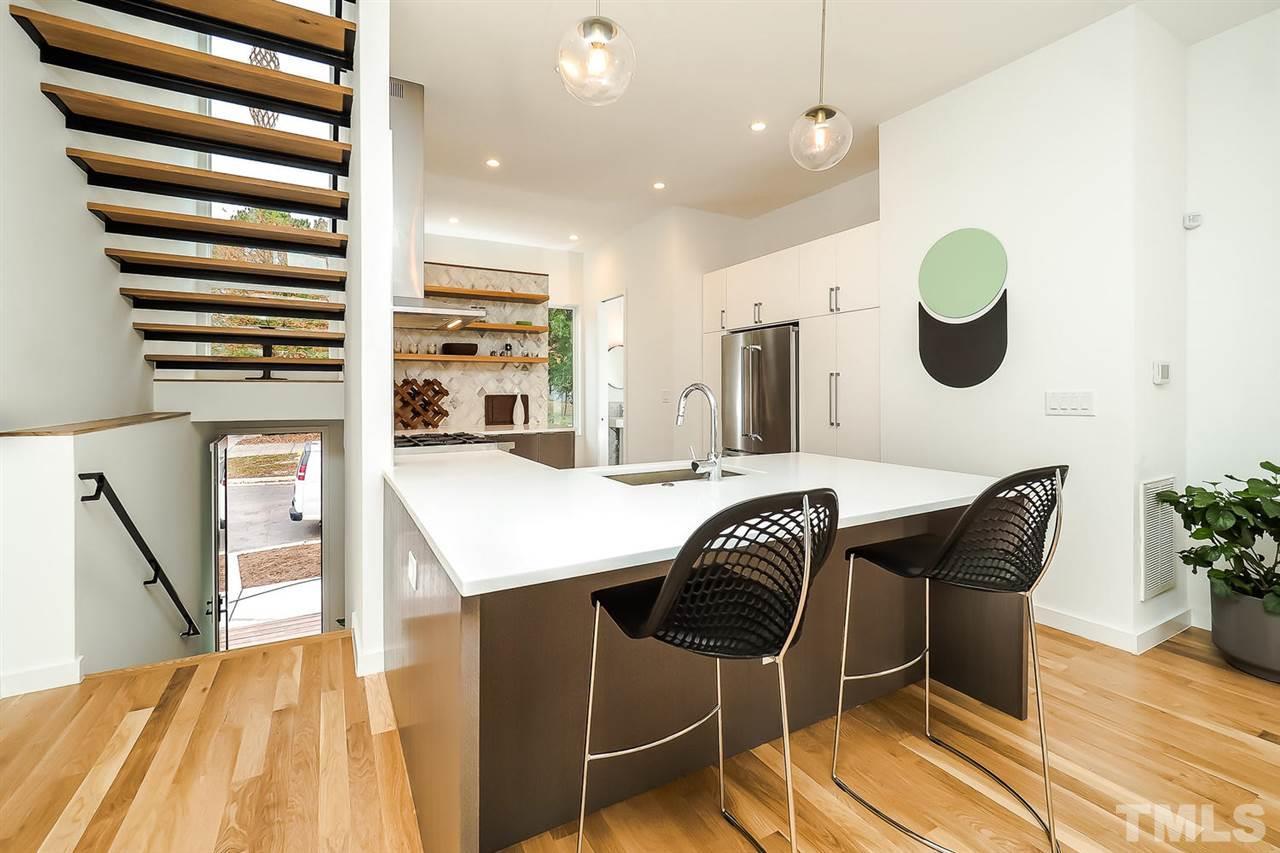420 Chavis Way - Photo 1