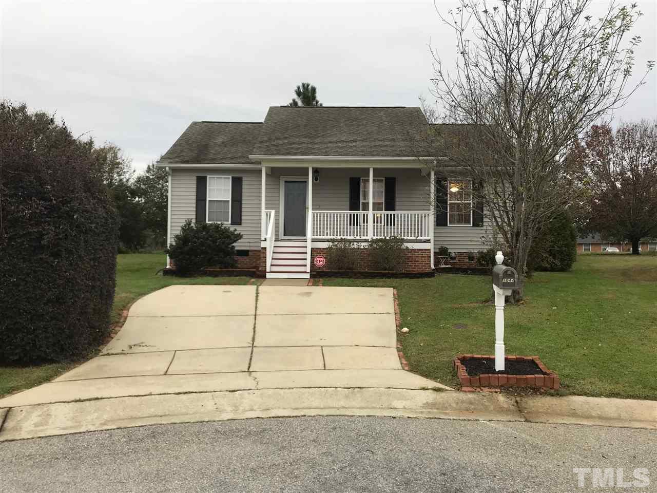 1044 Cove Circle - Photo 1