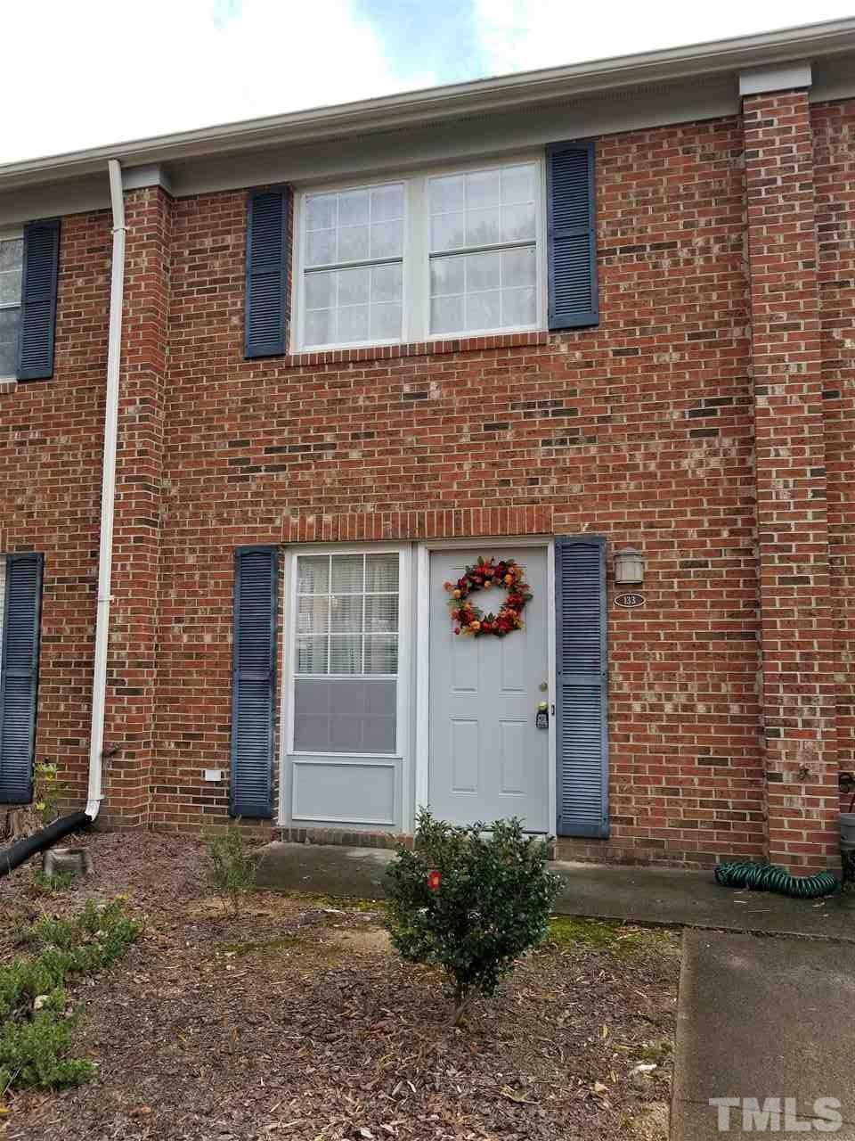 133 Coleridge Court - Photo 1