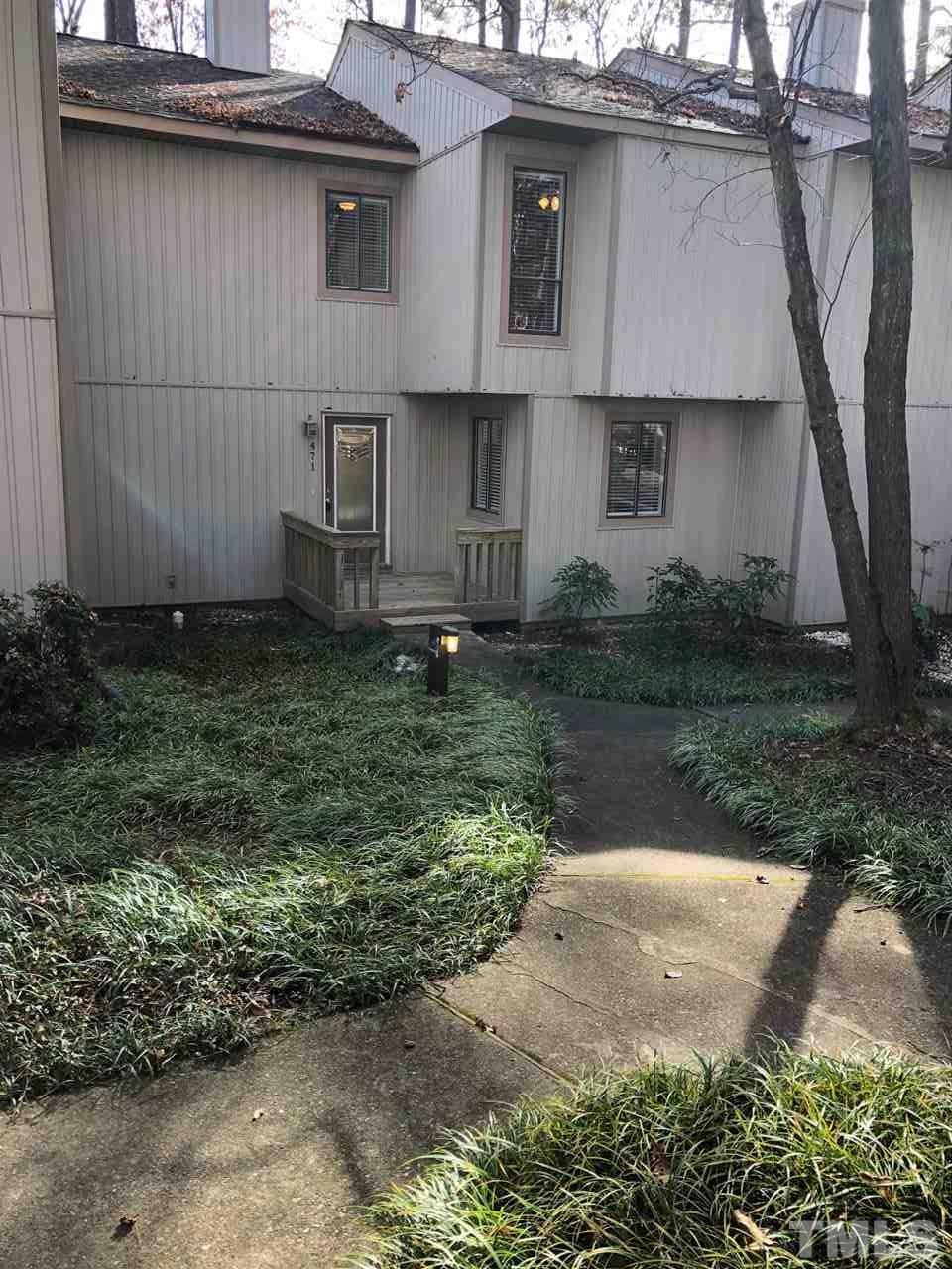 471 Pebble Creek - Photo 1