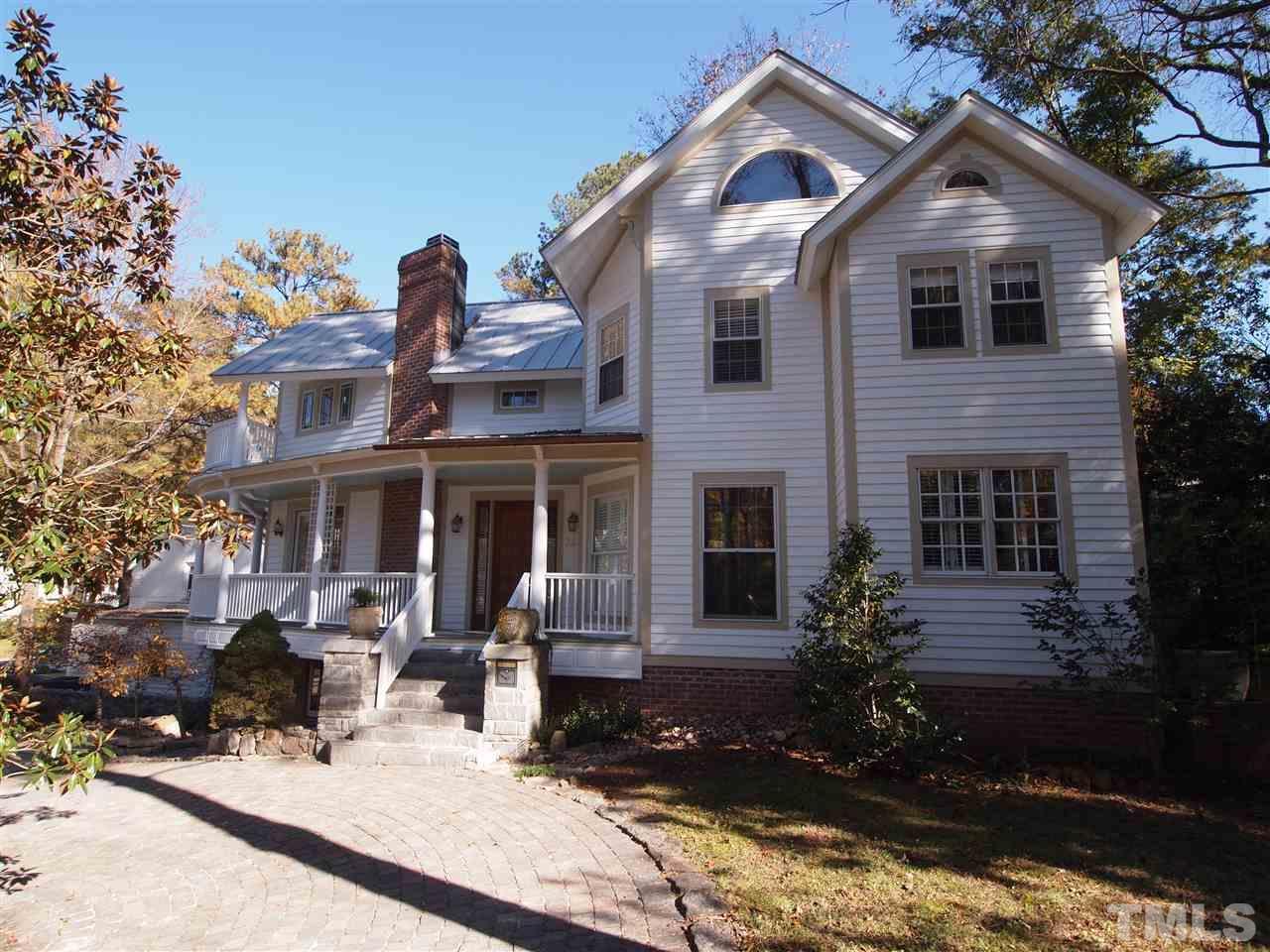 724 Rosemont Avenue - Photo 1