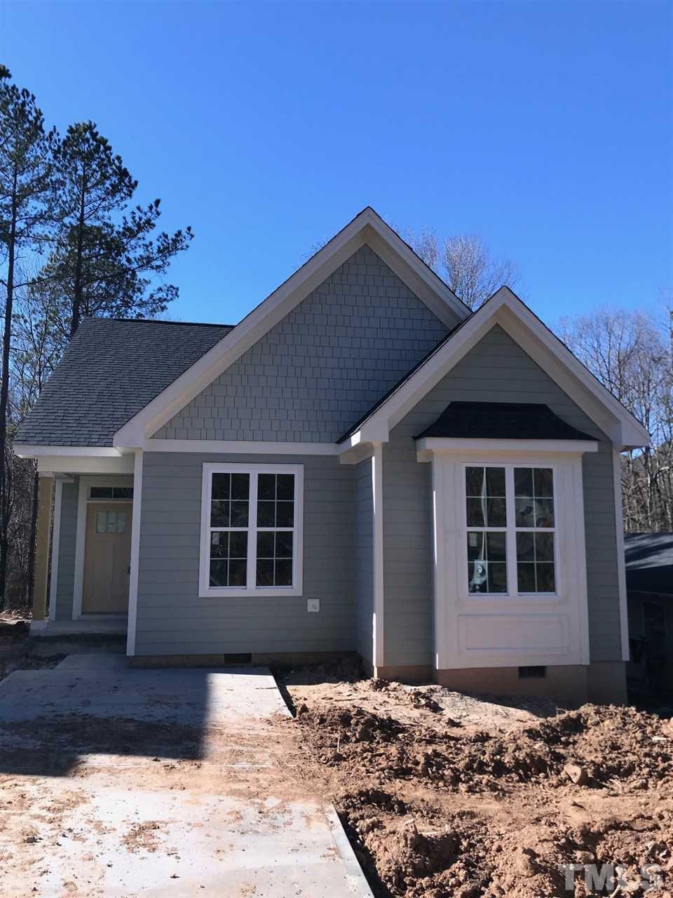 2204 Oak Ridge Boulevard - Photo 1