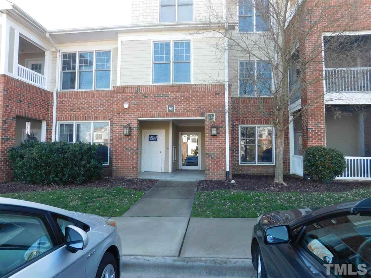 814 Waterford Lake - Photo 1