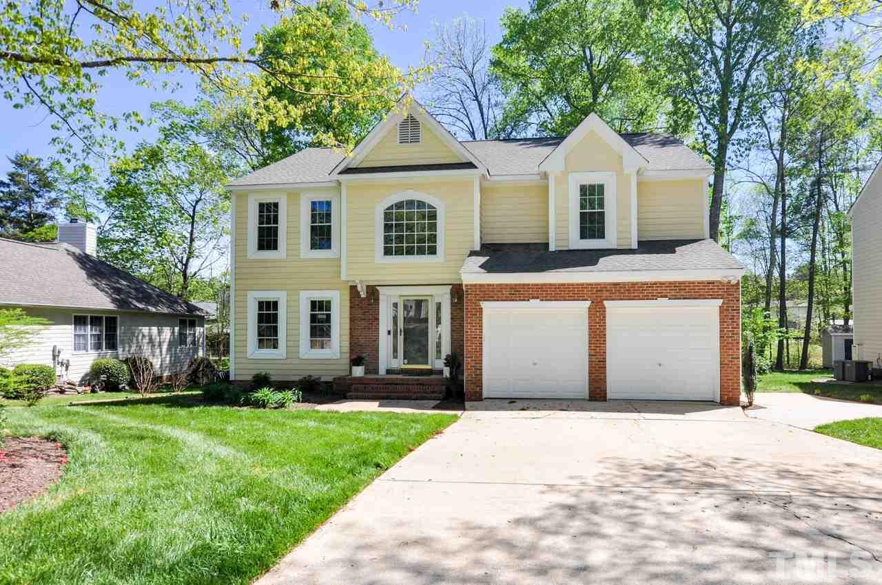 1005 Gunston Lane - Photo 1