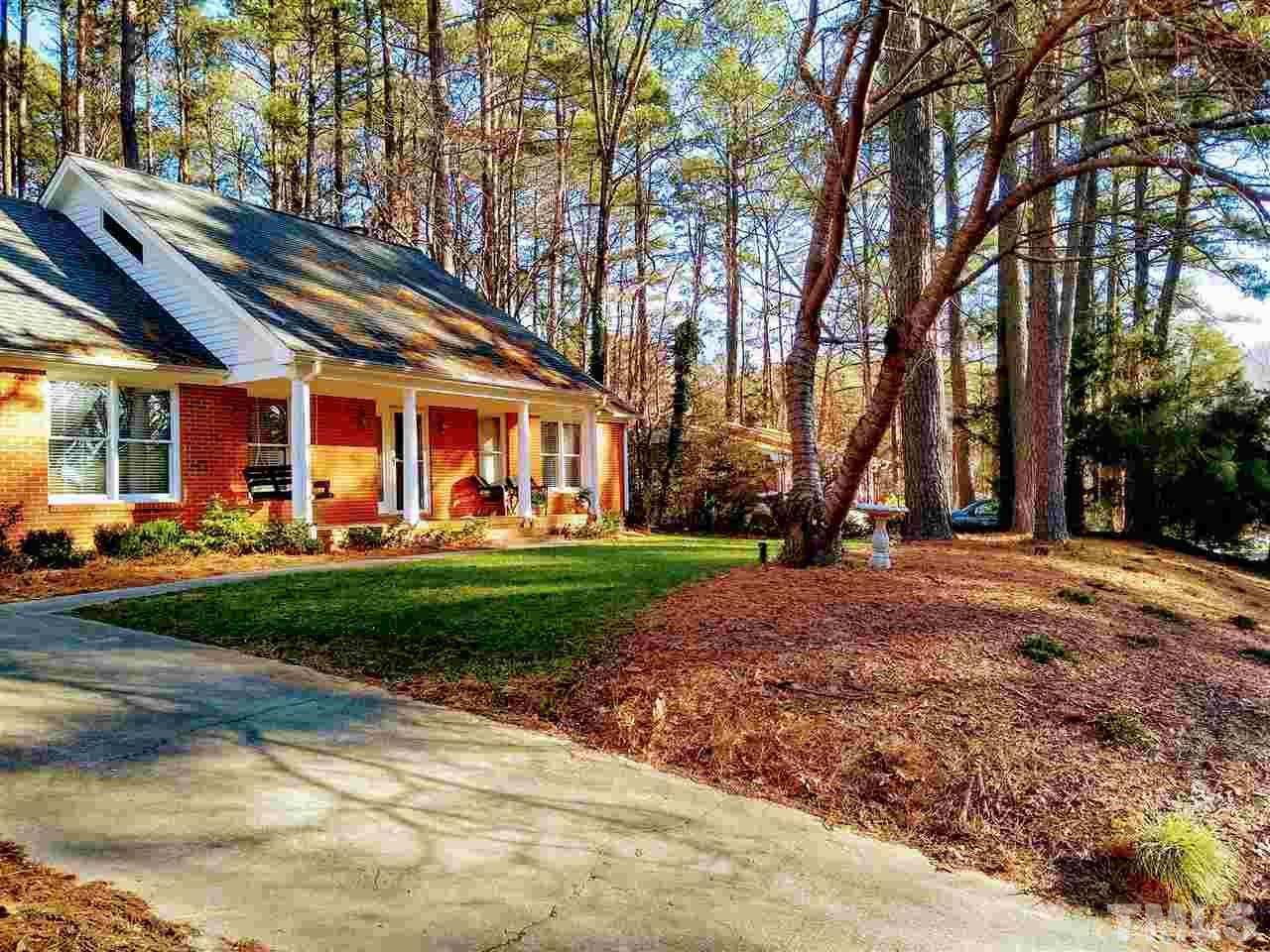 105 Saratoga Trail - Photo 1
