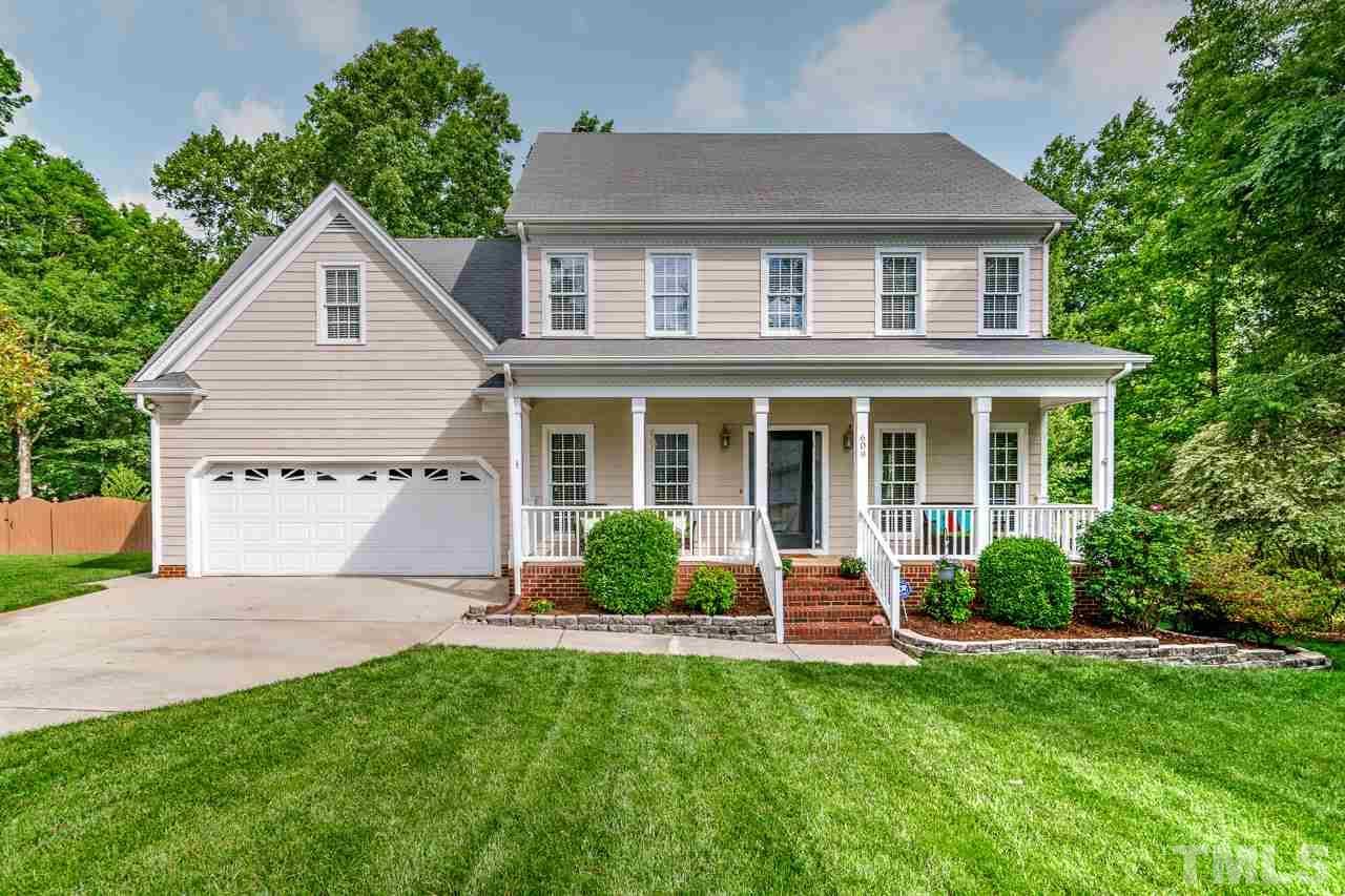 609 Oakhall Drive - Photo 1