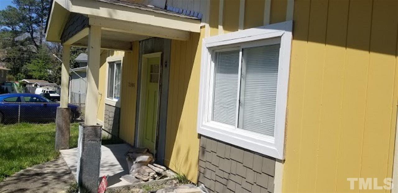 2805 Owen Street - Photo 1