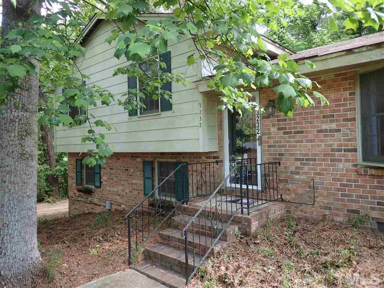 3232 Huntleigh Drive - Photo 1