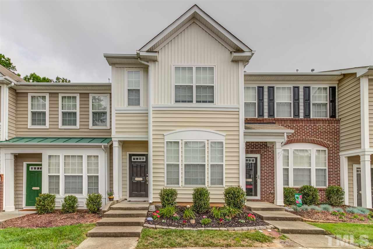 5316 Crescentview Parkway - Photo 1