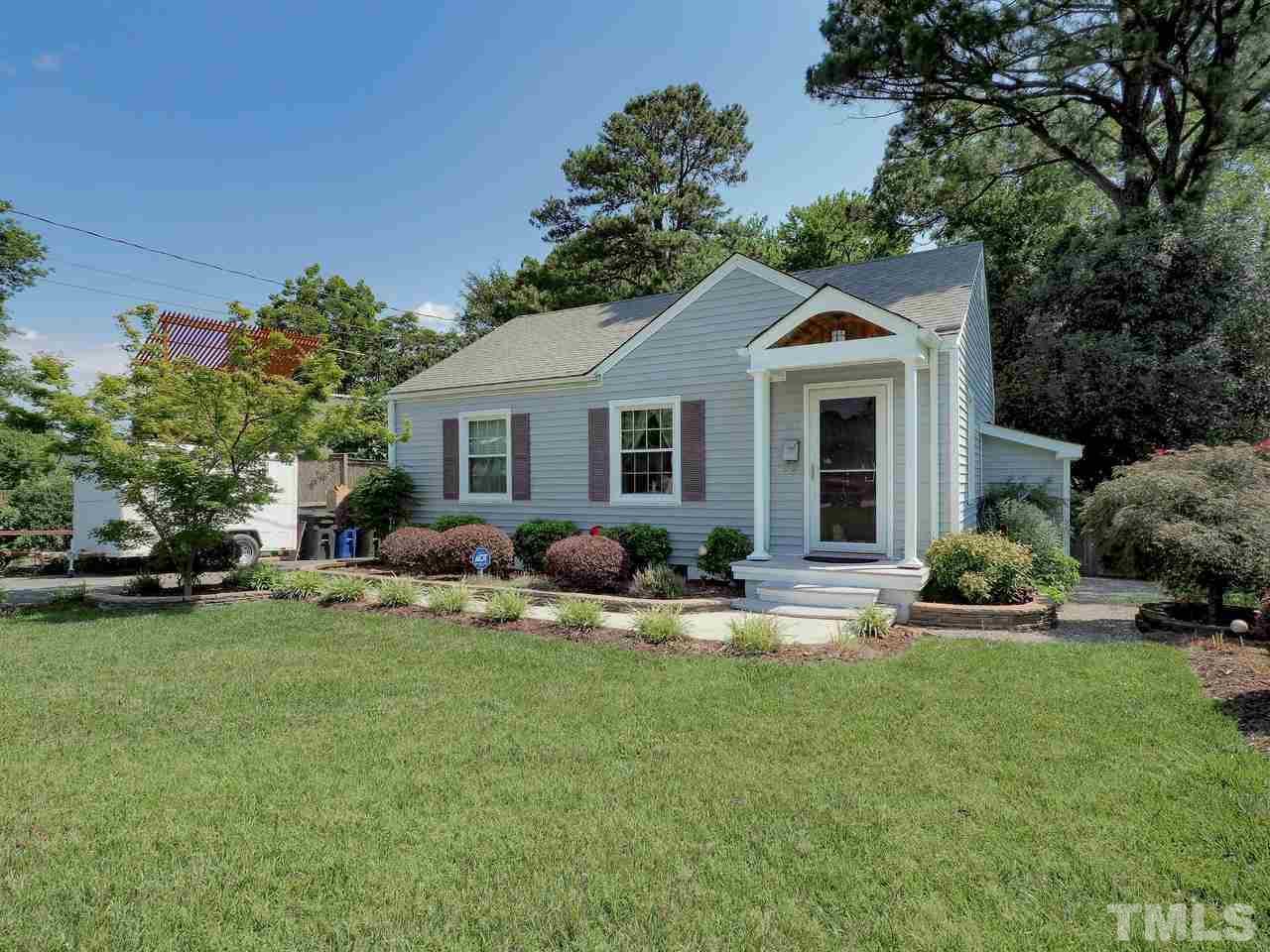 213 Baggett Avenue - Photo 1