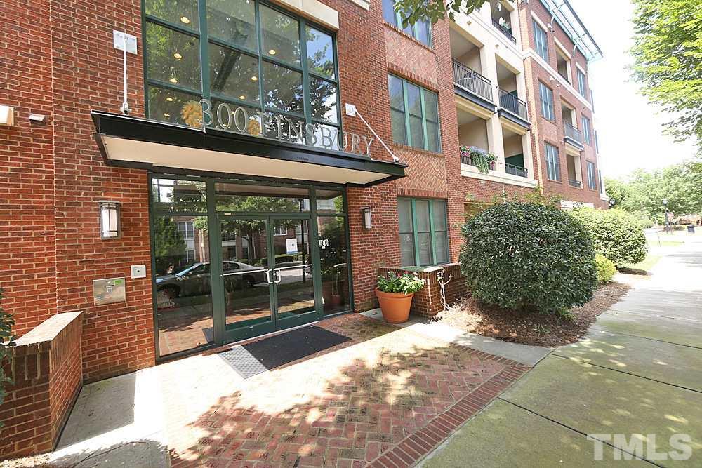300 Finsbury Street - Photo 1