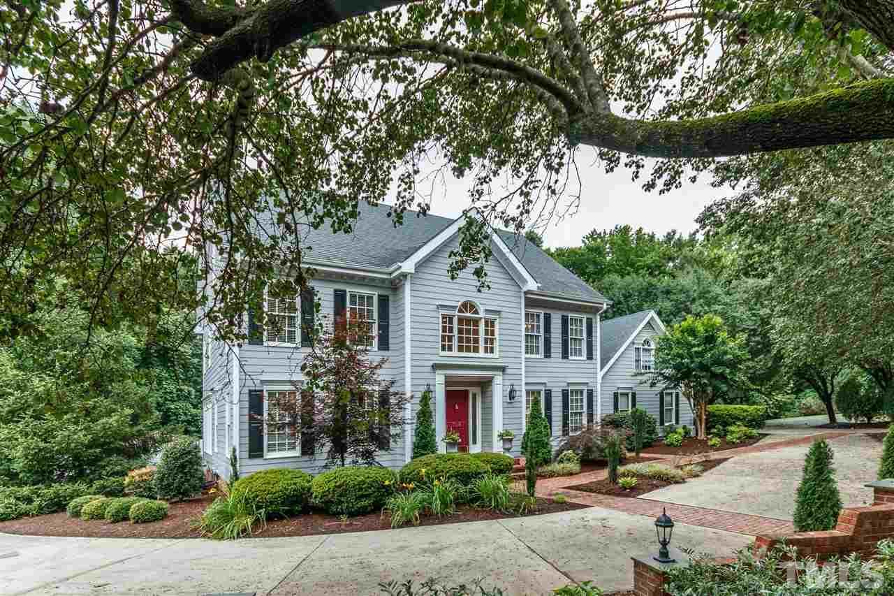 708 Pinehurst Drive - Photo 1