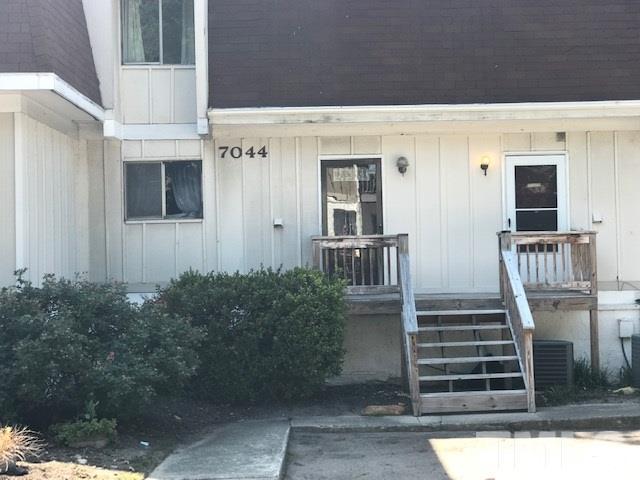 7044 A Longstreet Drive - Photo 1