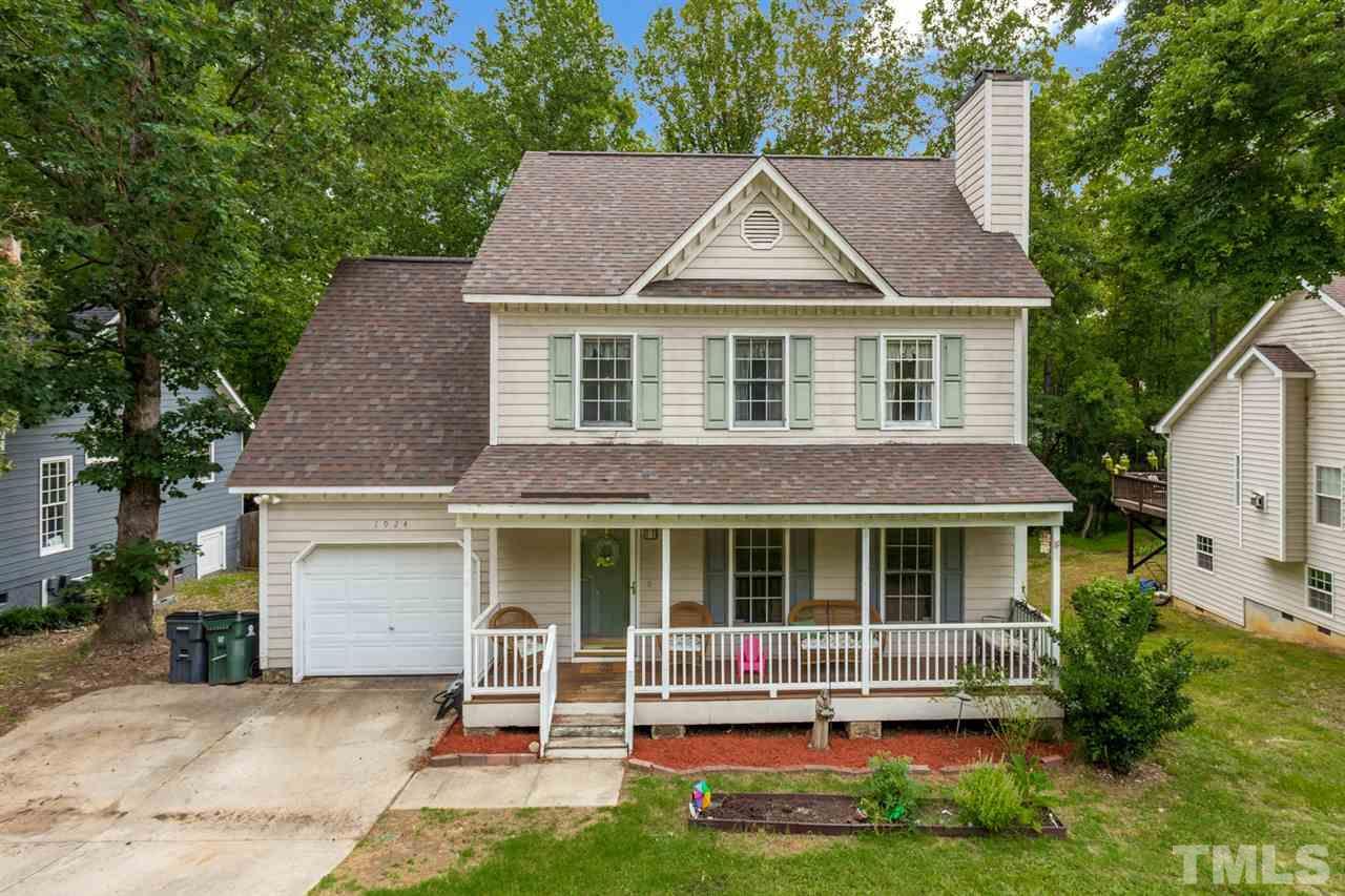 1924 Kelly Glen Drive - Photo 1