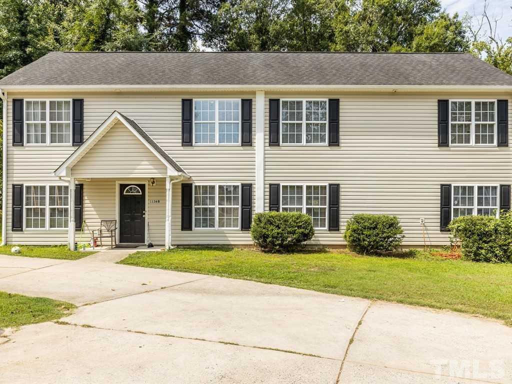 1136 Drew Street - Photo 1