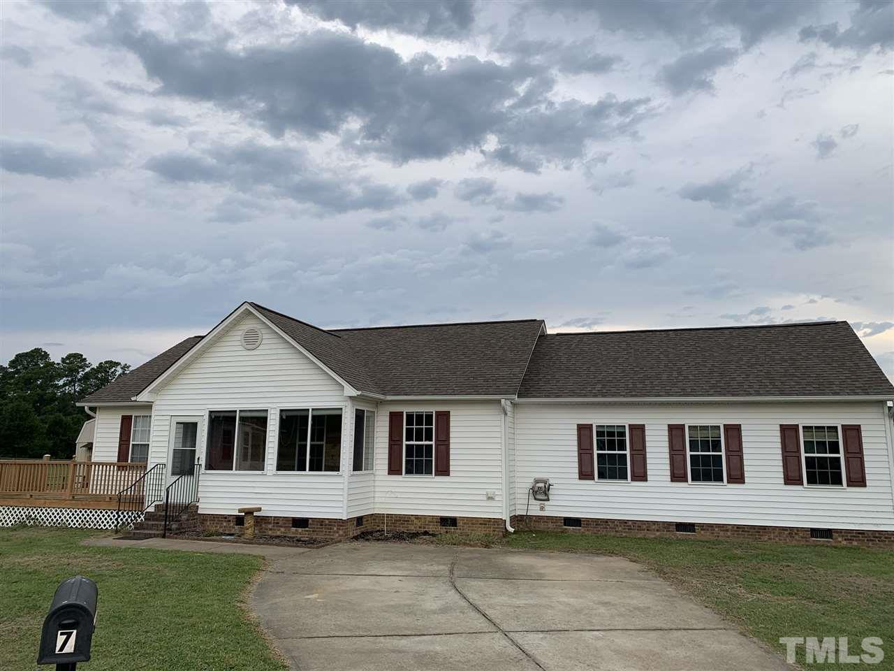 7 Virginia Avenue - Photo 1