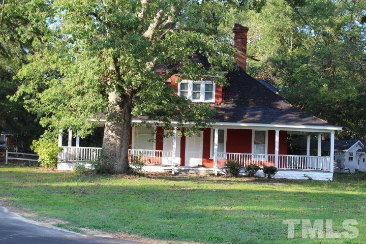 207 Sycamore Street - Photo 1
