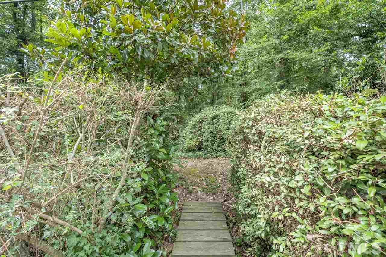3900 Somerset Drive - Photo 1