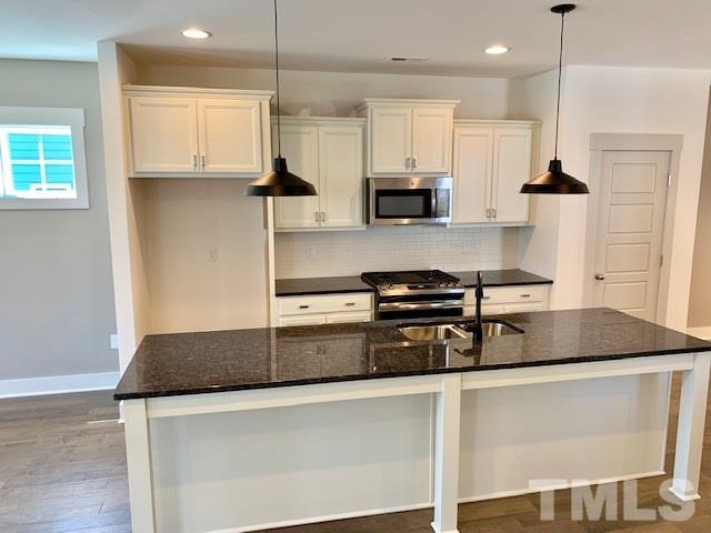 1112 Tringham Court - Photo 1