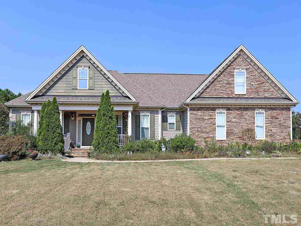 34 Crestdale Drive - Photo 1
