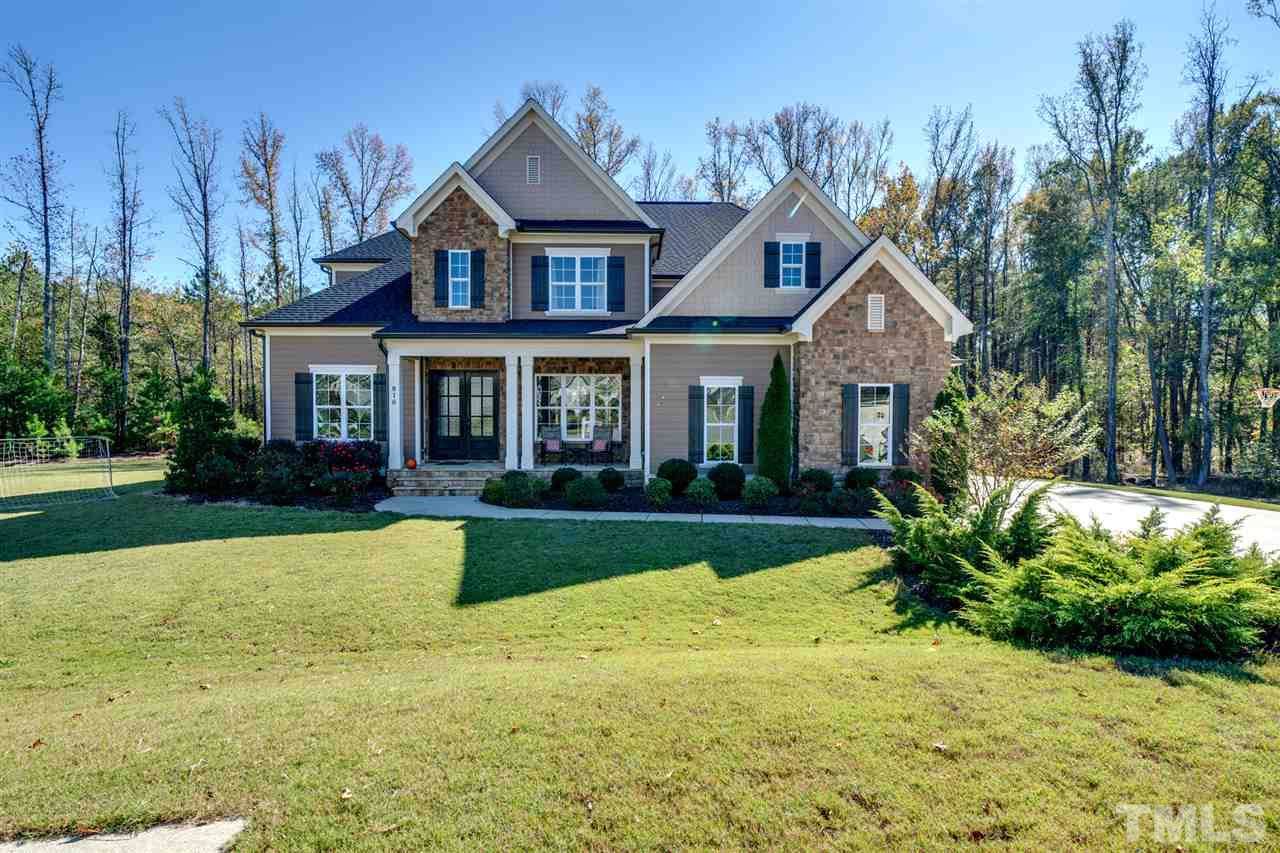 816 Rockhouse Court - Photo 1