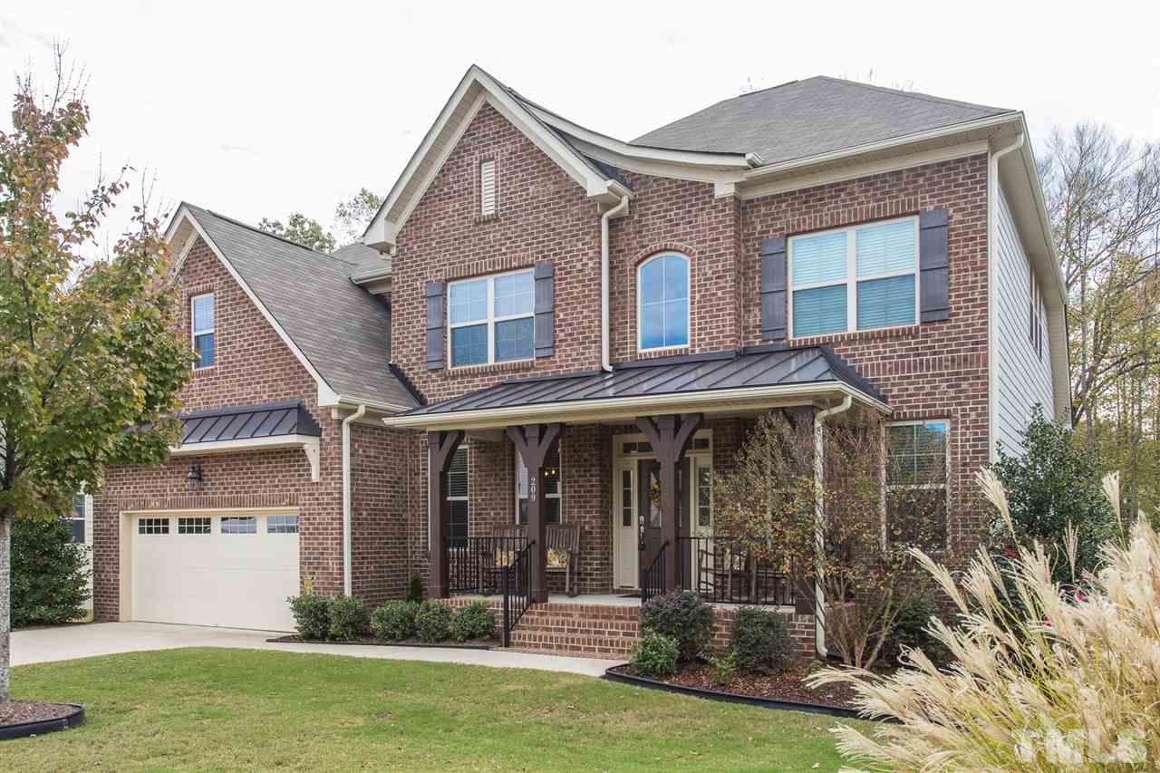 209 Peachtree Lane - Photo 1