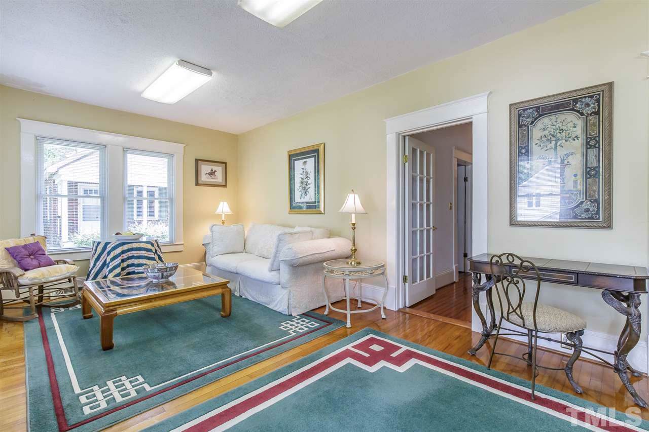 128 Summit Avenue - Photo 1