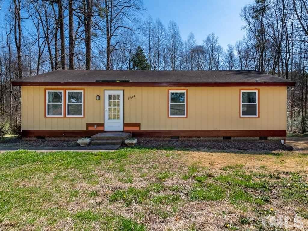 1614 Cranston Road - Photo 1
